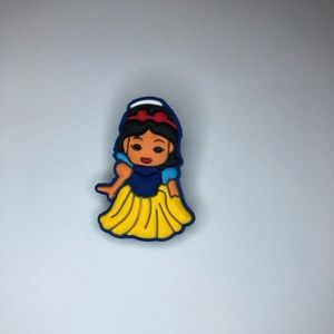 5/$10 Snow White CROCS charm